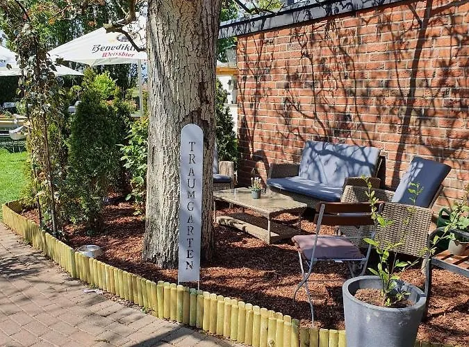 斯比肯曼娜兰德宫酒店 克桑滕